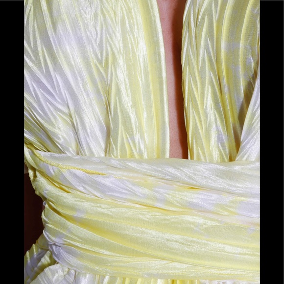 DUSTED SUN PLEATED DRESS ๐(CHRISTMAS SALE) ๐ - Picture 9 of 10